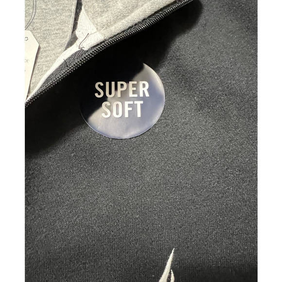 NWT Nautica Black and Gray Color Block Quarter Zip Sweatshirt, Size M - Picture 4 of 4